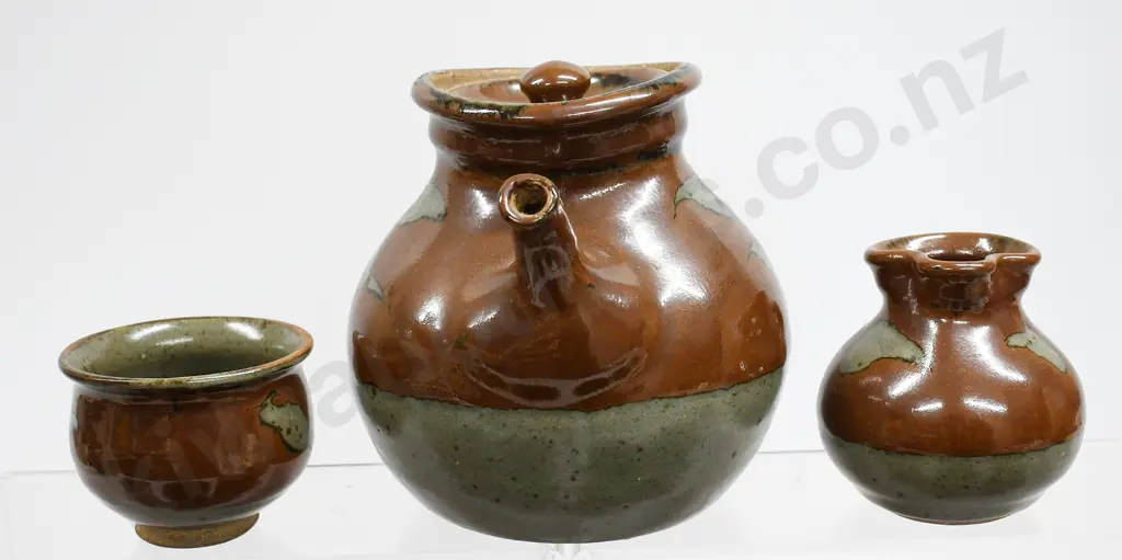 ANDREW VANDER PUTTEN STUDIO POTTERY TEA SET Image 1++