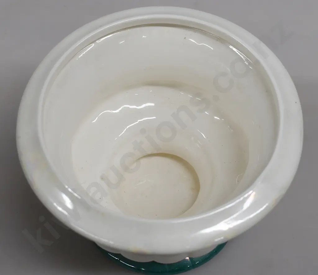 CROWN LYNN MANTLE VASE, LUSTRE GLAZE Image 1++