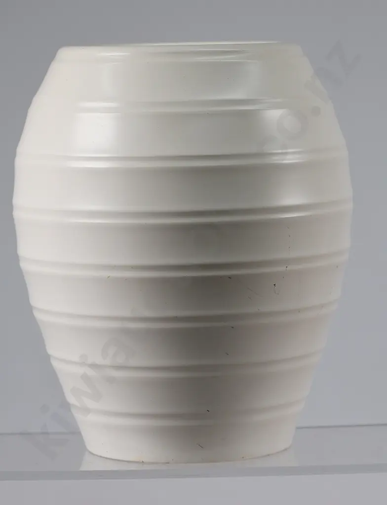 CROWN LYNN HAND POTTED VASE SHAPE 56 Image 1++