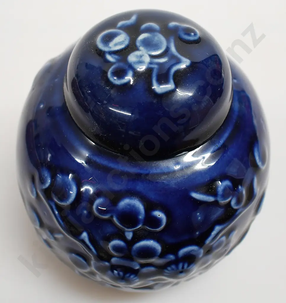 CROWN LYNN LIDDED GINGER JAR Image 1++