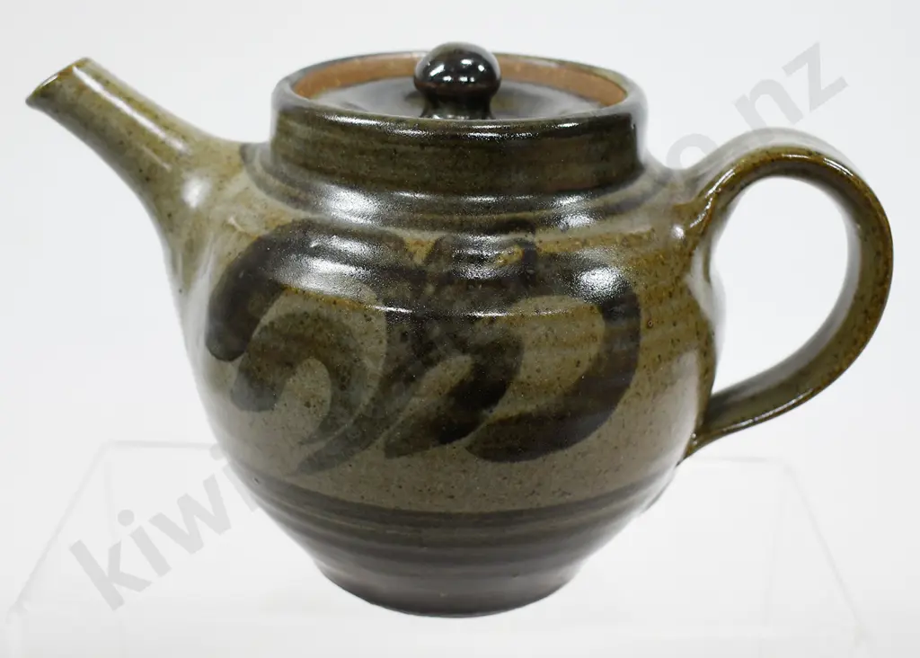 MIREK SMISEK TEAPOT Image 1++