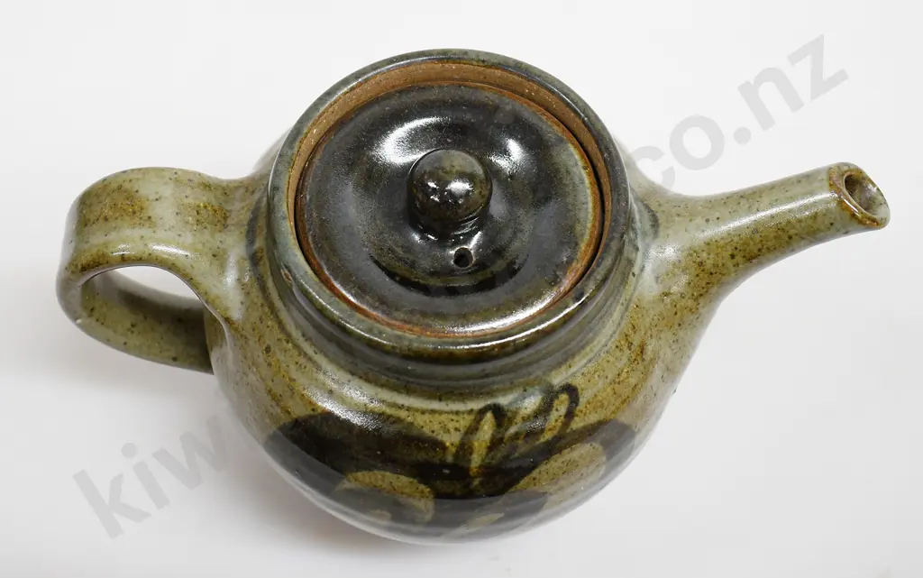 MIREK SMISEK TEAPOT Image 1++