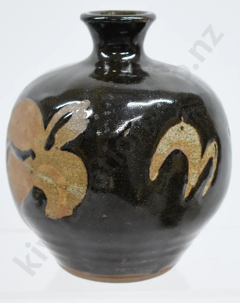 MIREK SMISEK DECORATED VASE Image 1++
