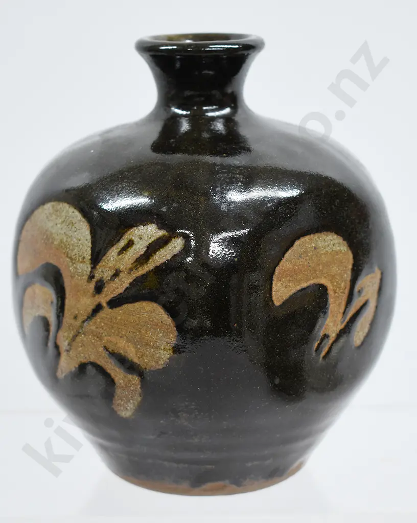 MIREK SMISEK DECORATED VASE Image 1++