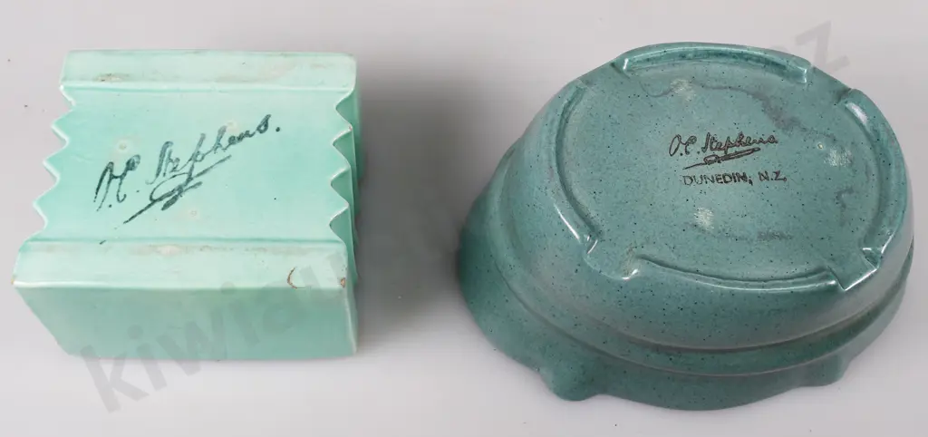 OC STEPHENS DUNEDIN VASES Image 1++