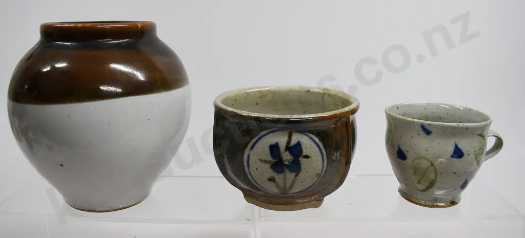 PAUL FISHER VASE & MUG Image 1++