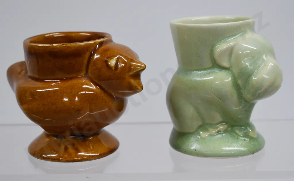 CROWN LYNN MINI VASE & EGG CUPS Image 1++