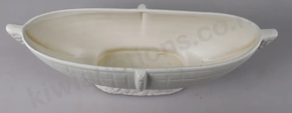 CROWN LYNN WHITE GLAZE MANTLE VASES Image 1++