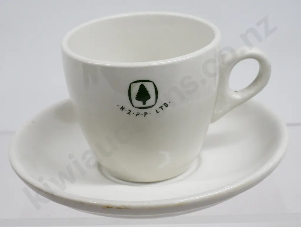 CROWN LYNN MONOGRAMMED CUPS & SAUCERS Image 1++