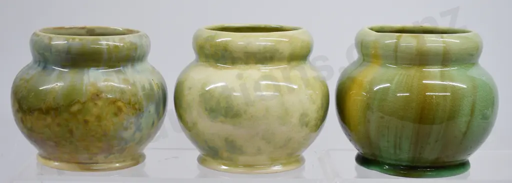 CROWN LYNN AMBRICO VASES NUMBER 21 Image 1++