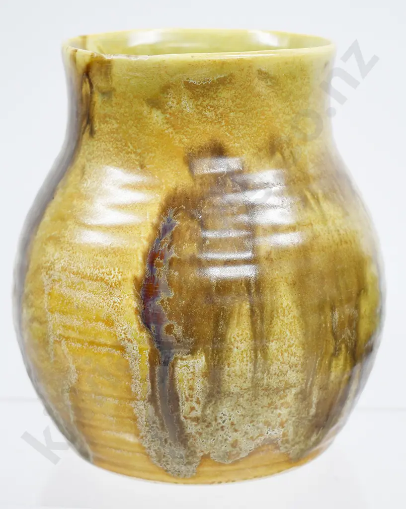 CROWN LYNN AMBRICO VASES NUMBER 31, 22, 38 Image 1++