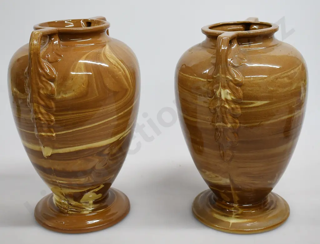 LOVATT TEMUKA GRECIAN STYLE 2 HANDLED VASES Image 1++