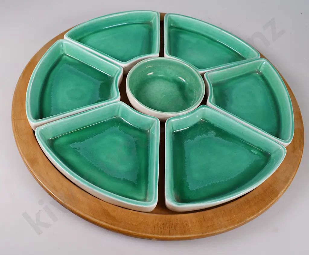 OC STEPHENS DUNEDIN HORS D'OEUVRES SET Image 1++