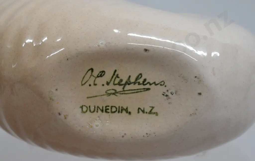 O C STEPHENS DUNEDIN NAUTILUS POSY VASES Image 1++