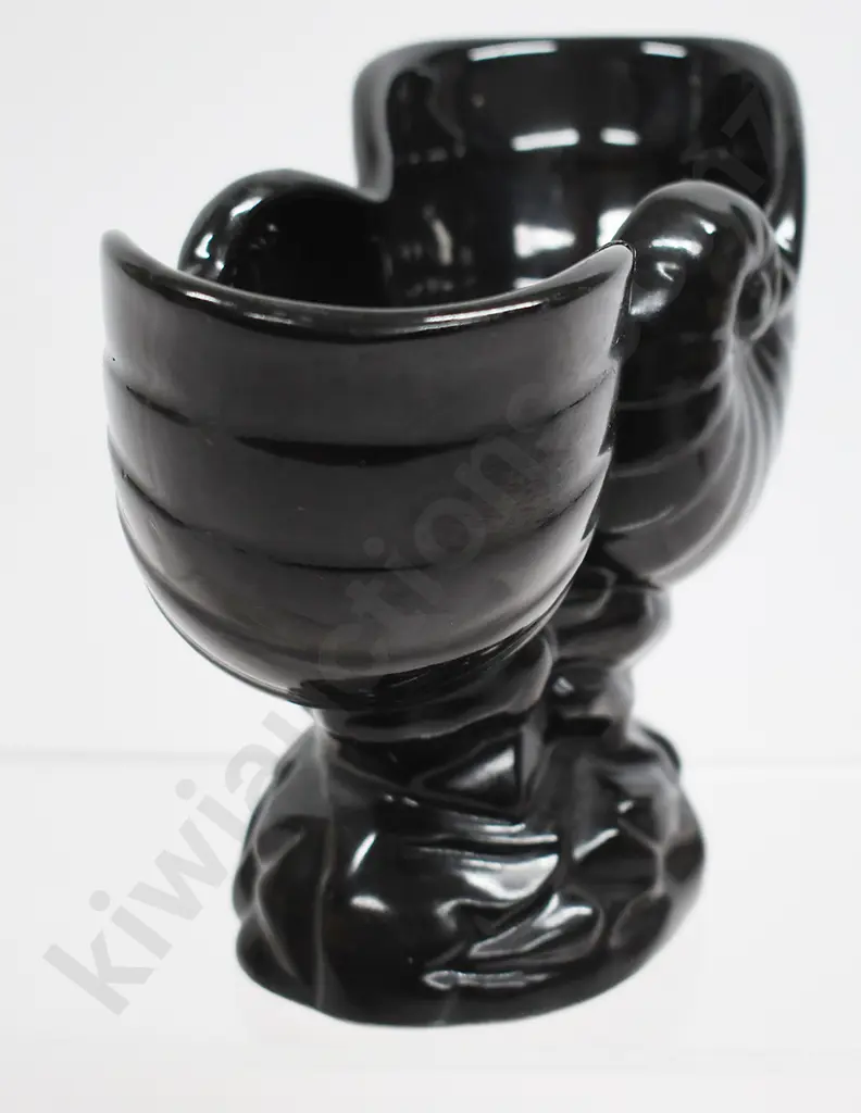 BLACK GLAZED NAUTILUS VASE Image 1++