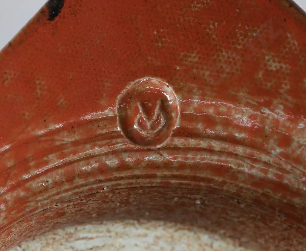 DAME DOREEN BLUMHARDT FOOTED DISH Image 1++