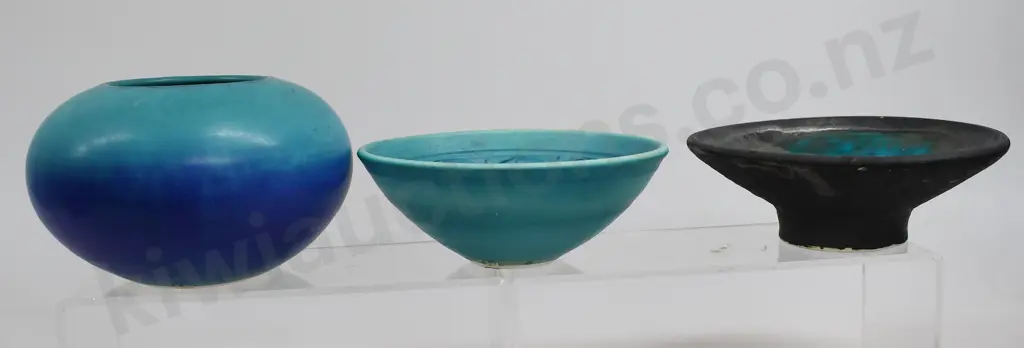 DANNY MOORWOOD, DUNEDIN POTTERY Image 1++