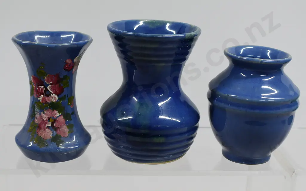 CROWN LYNN BLUE GLAZED MINI VASES Image 1++