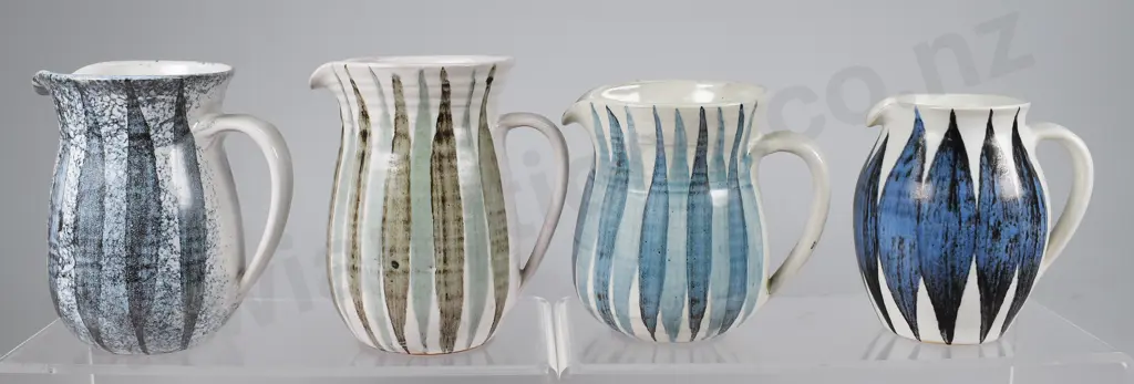 HANMER POTTERY JUGS Image 1++