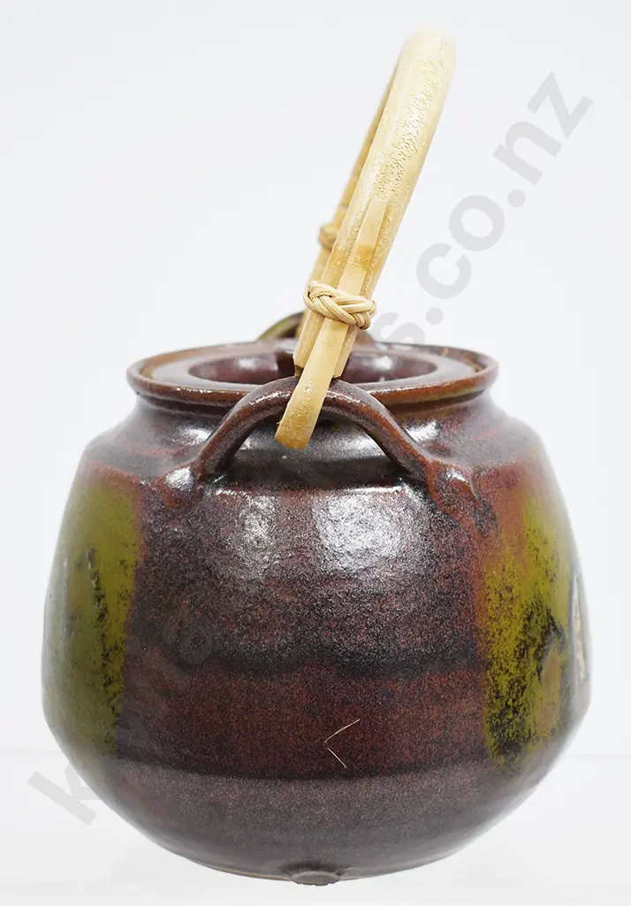 STUDIO POTTERY TEA POT Image 1++