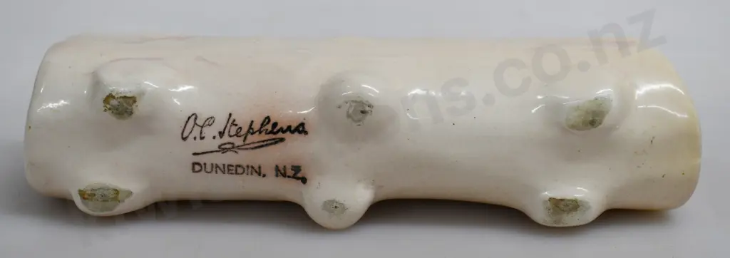 OC STEPHENS DUNEDIN LOG TROUGH VASES Image 1++