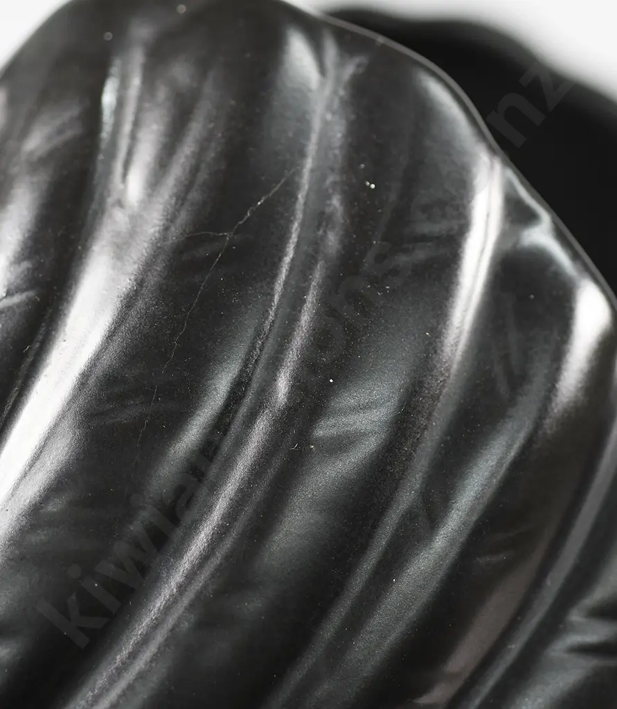 CROWN LYNN LARGE BLACK SWAN Image 1++