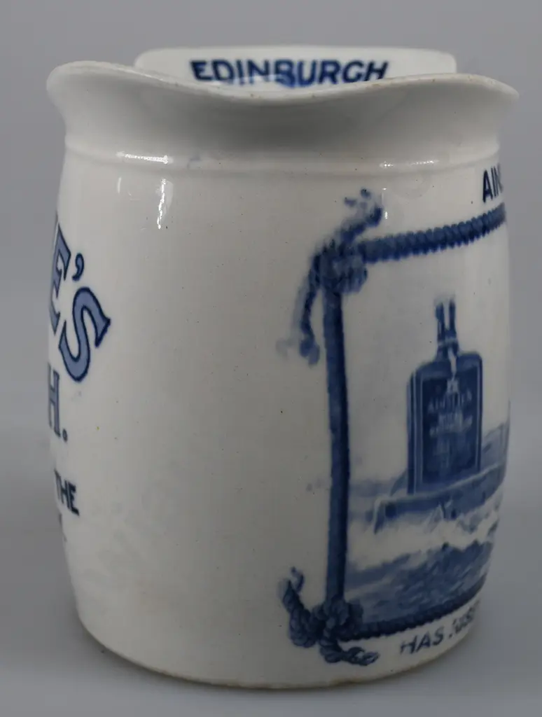 AINSLIE'S SUBMARINE SCOTCH WATER JUG Image 1++