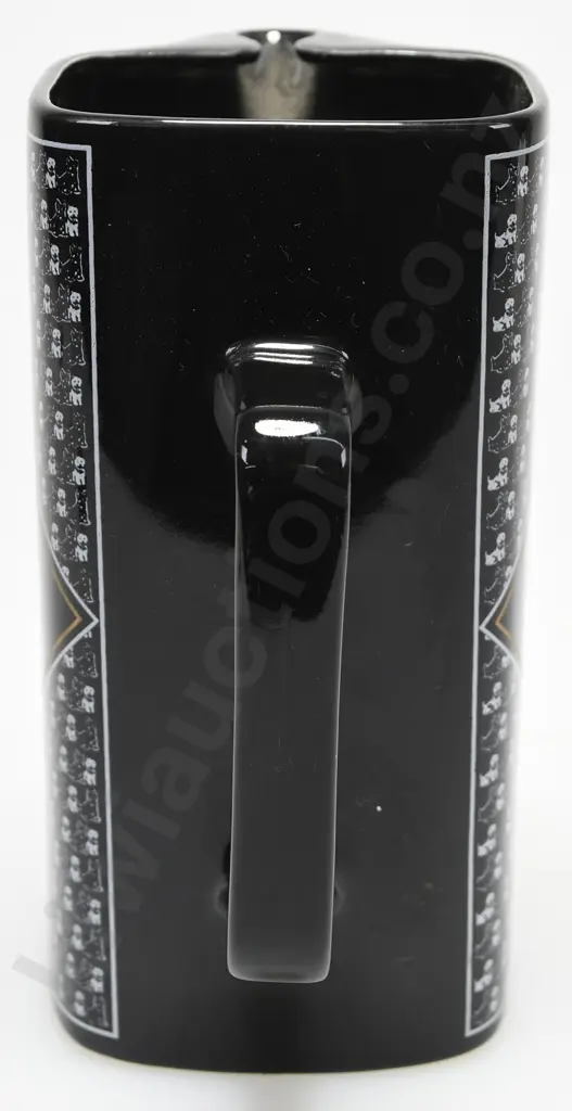 BLACK & WHITE WHISKY WATER JUG Image 1++