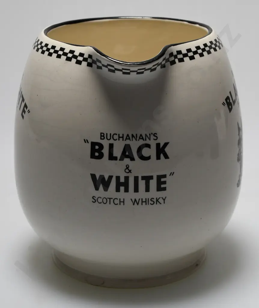 BUCHANAN'S BLACK & WHITE WHISKY WATER JUG Image 1++