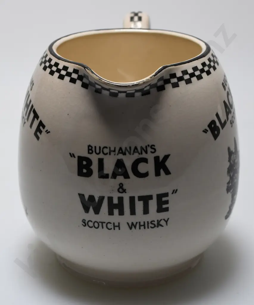 BUCHANAN'S BLACK & WHITE WHISKY WATER JUG Image 1++