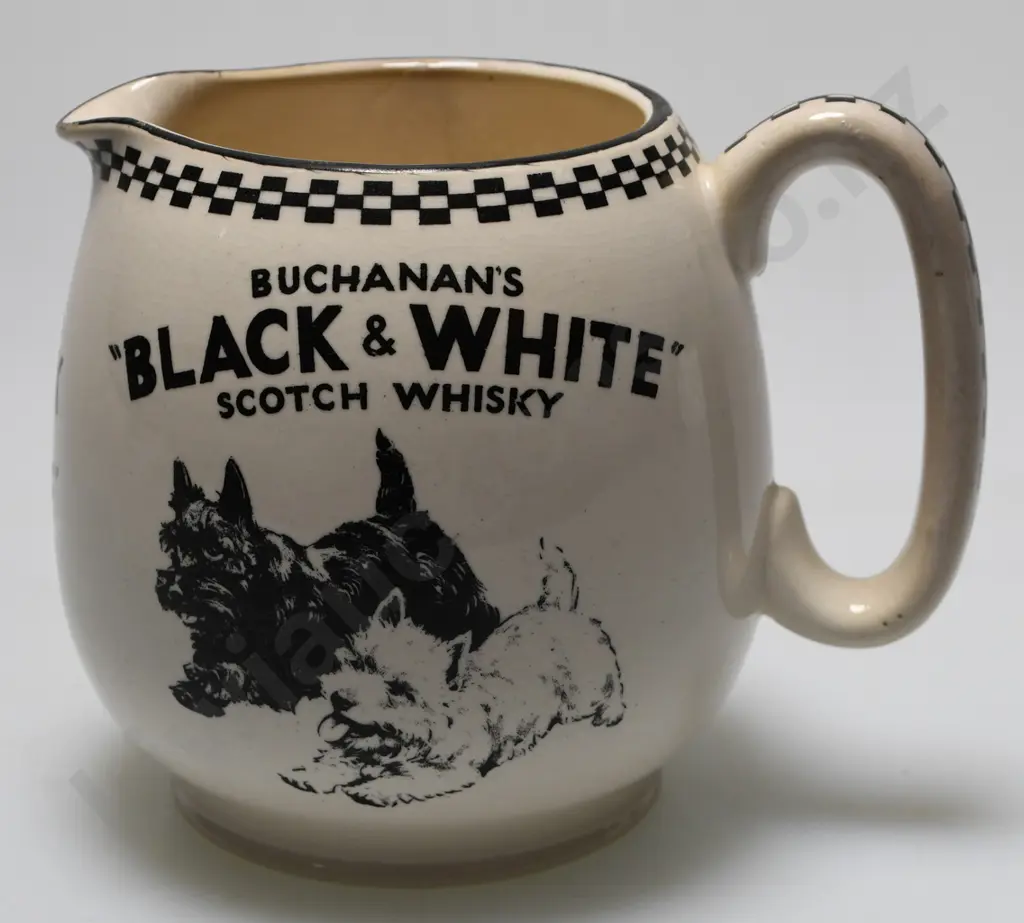 BUCHANAN'S BLACK & WHITE WHISKY WATER JUG Image 1++