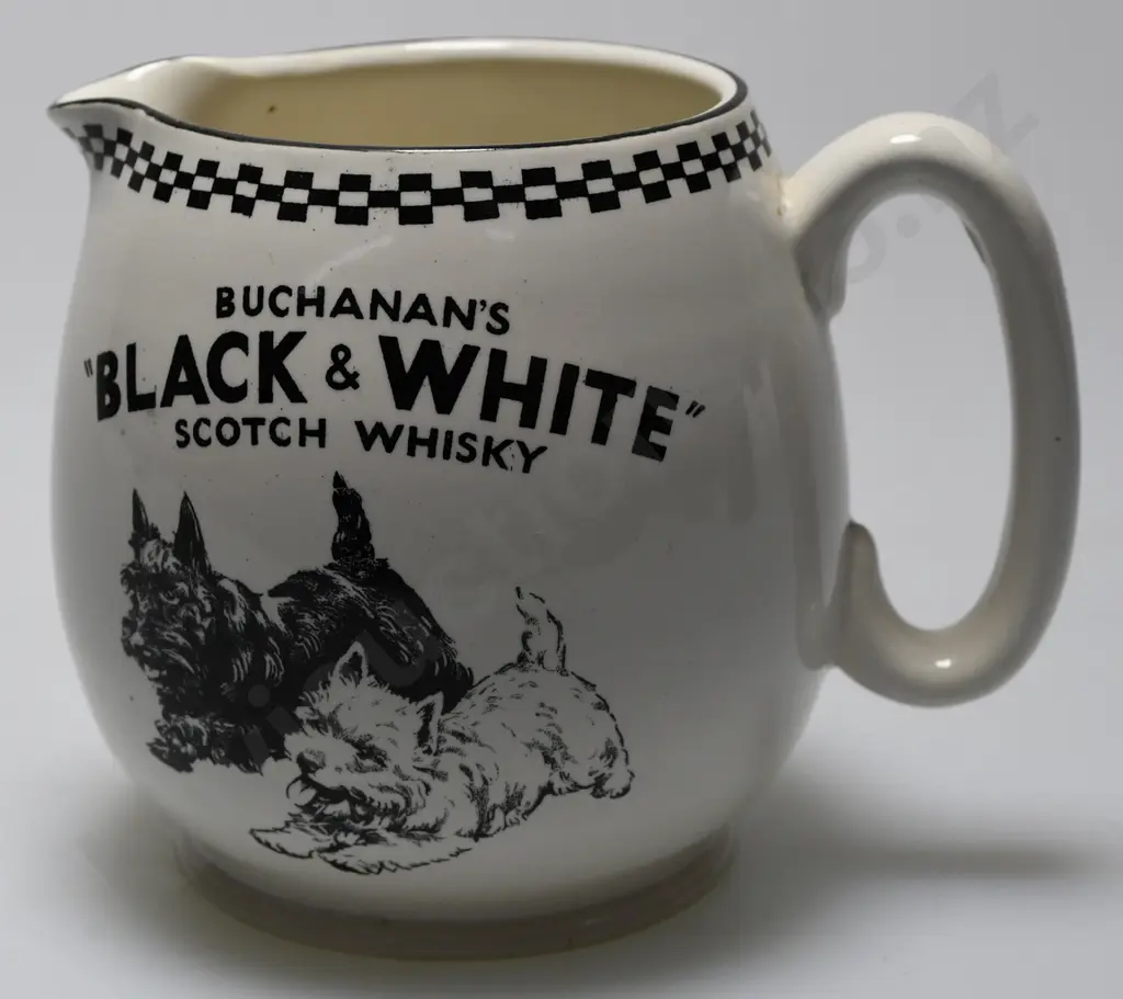 BUCHANAN'S BLACK & WHITE WHISKY WATER JUG Image 1++