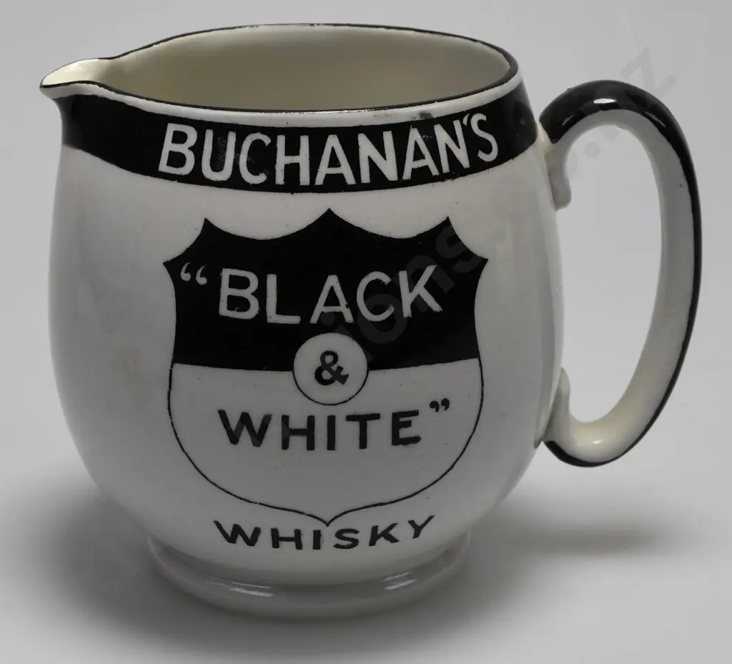 BUCHANAN'S BLACK & WHITE WHISKY WATER JUG Image 1++