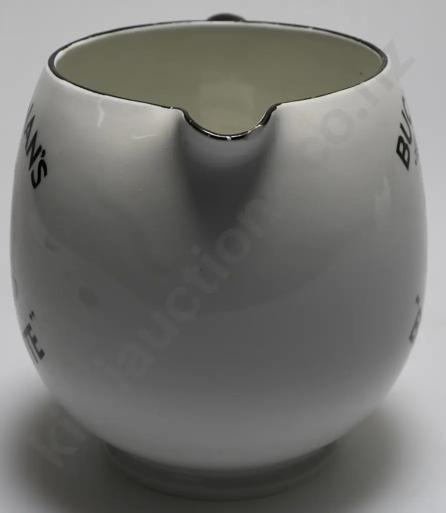 BUCHANAN'S BLACK & WHITE WHISKY WATER JUG Image 1++