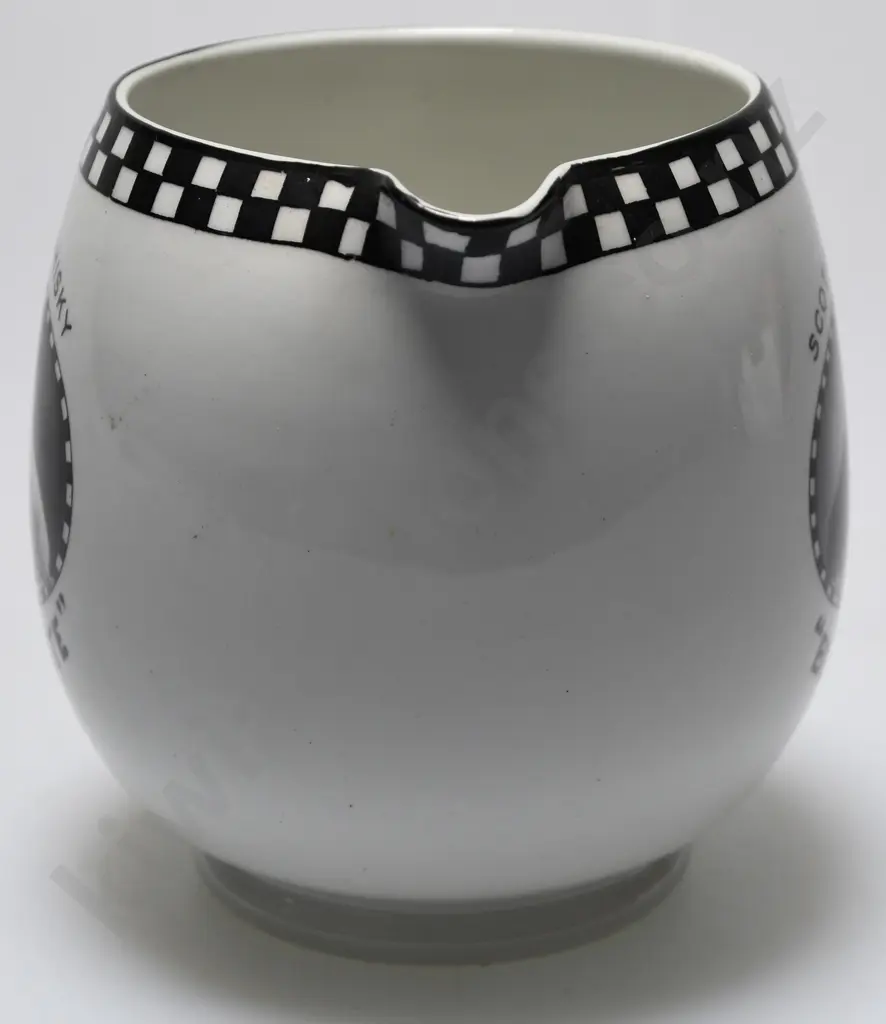BLACK & WHITE WHISKY WATER JUG Image 1++