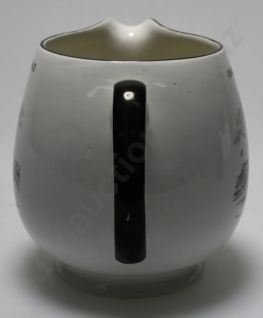 BLACK & WHITE WHISKY WATER JUG Image 1++