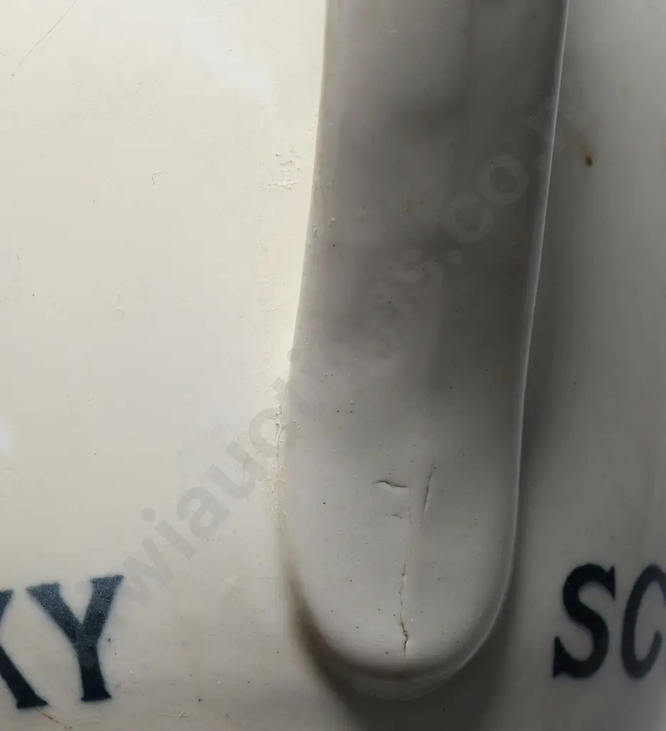 CLAYMORE WHISKY WATER JUG Image 1++