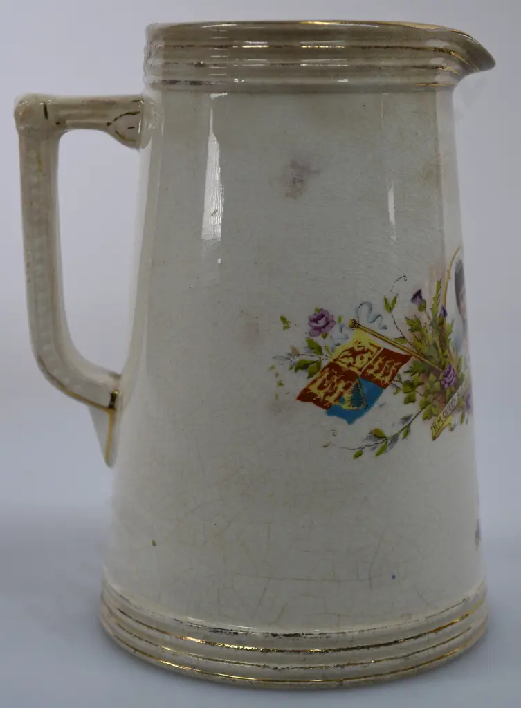 CRAWFORD’S OLD SCOTCH WHISKY WATER JUG Image 1++