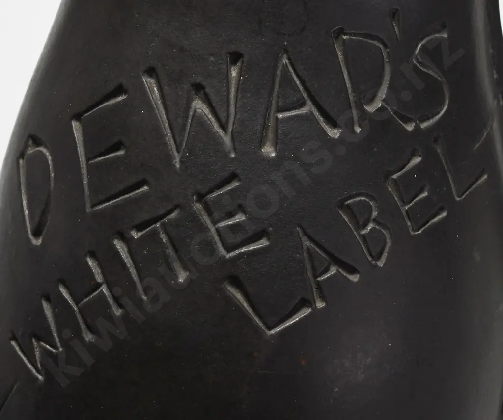 DEWARS WHITE LABEL WHISKY WATER JUG Image 1++