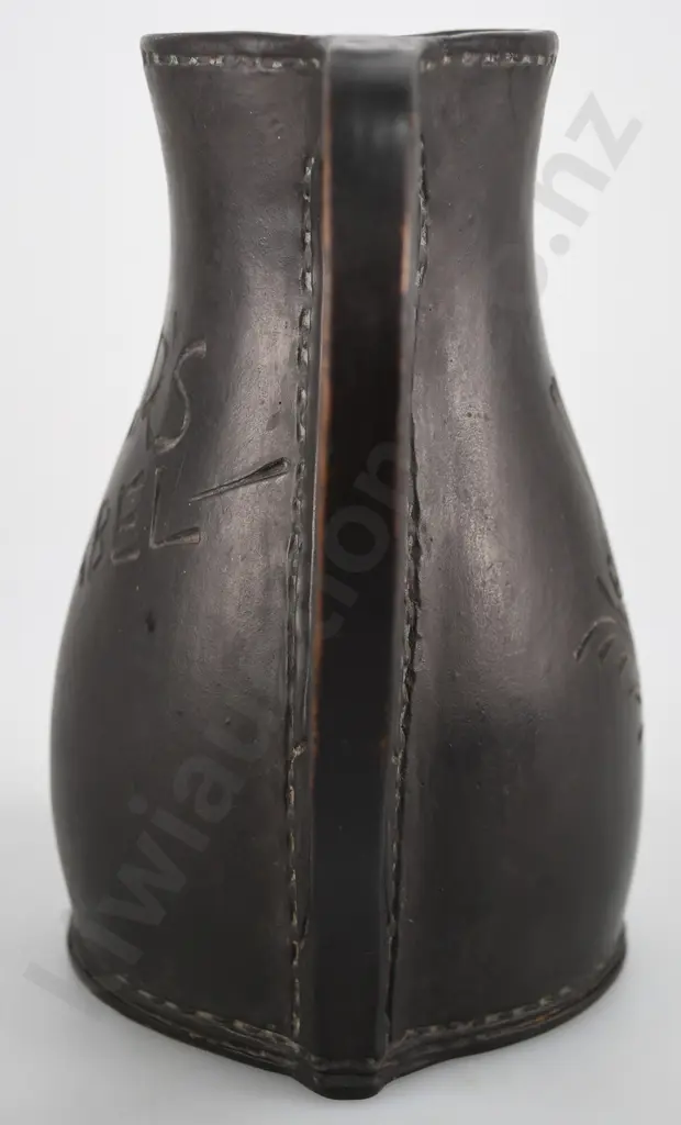 DEWARS WHITE LABEL WHISKY WATER JUG Image 1++