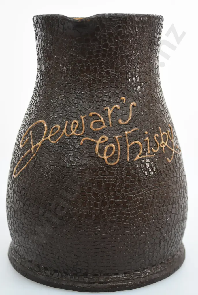DEWARS WHITE LABEL WHISKY WATER JUG Image 1++