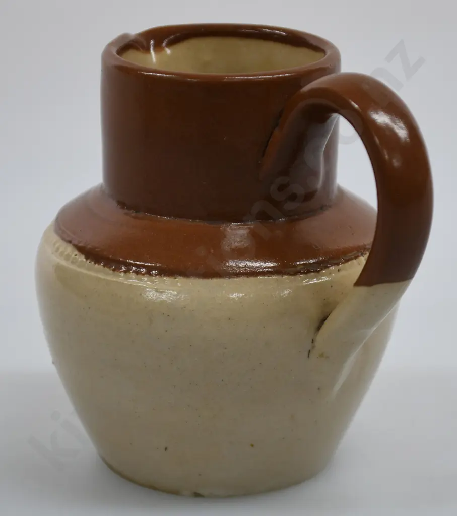 GILMOUR'S BIG G WHISKY WATER JUG Image 1++