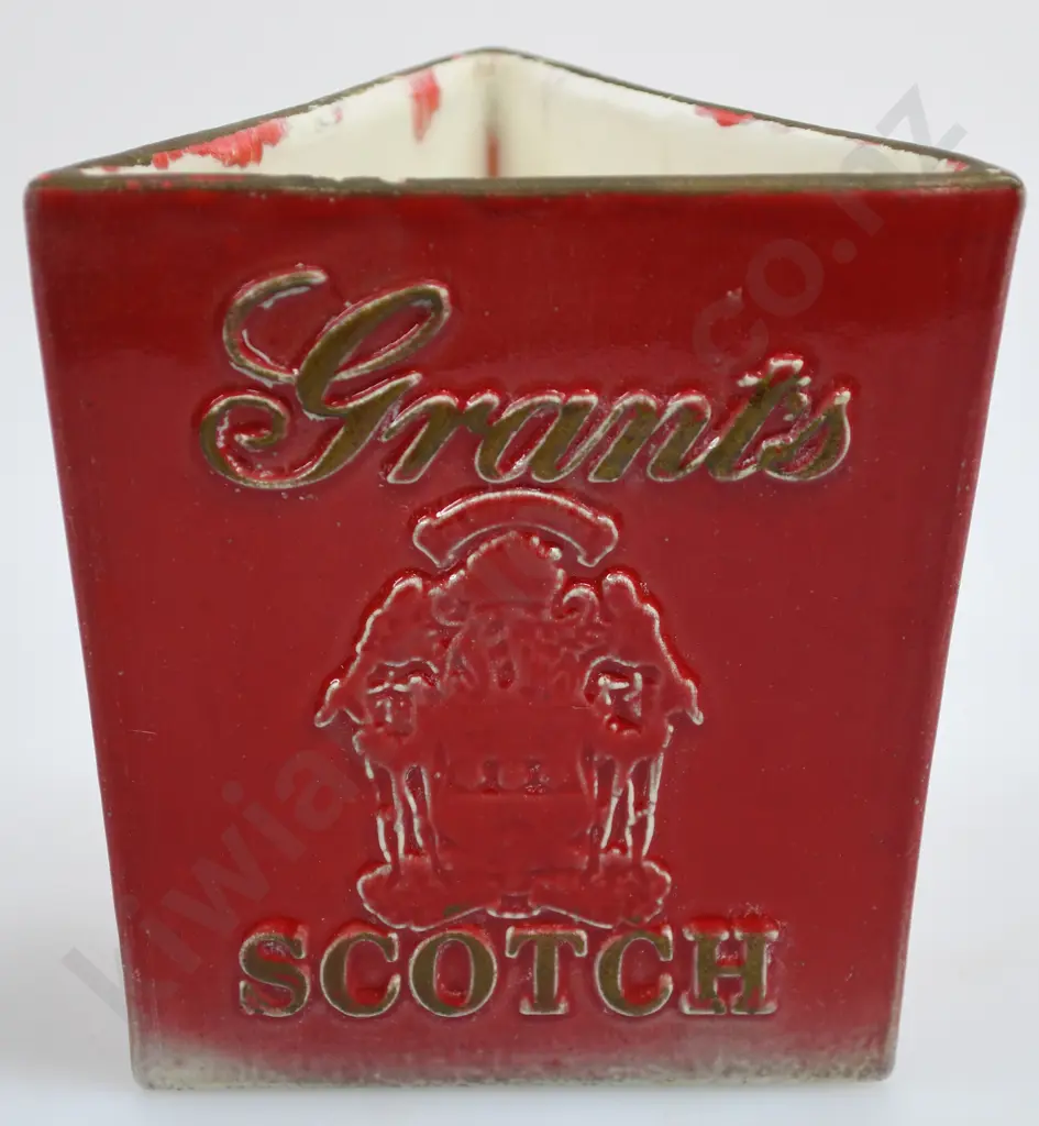 GRANT'S WHISKY WATER JUG Image 1++