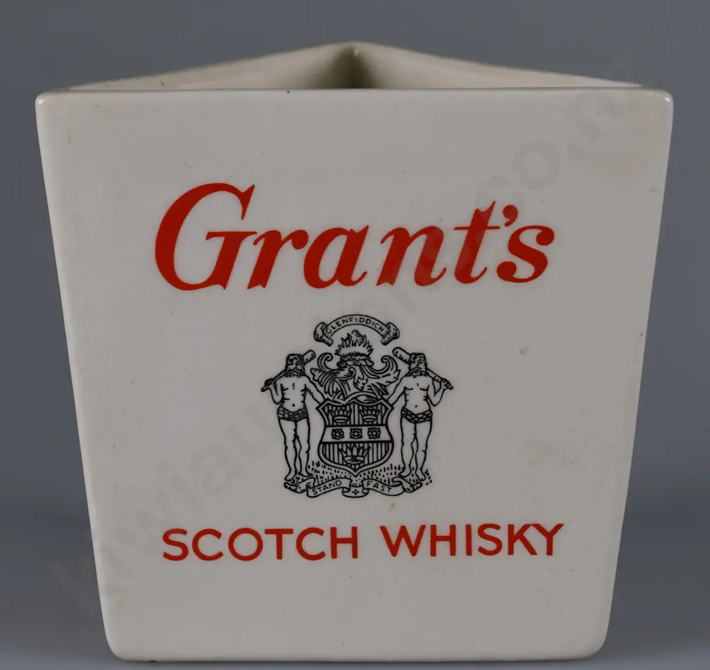 GRANT'S WHISKY WATER JUG Image 1++