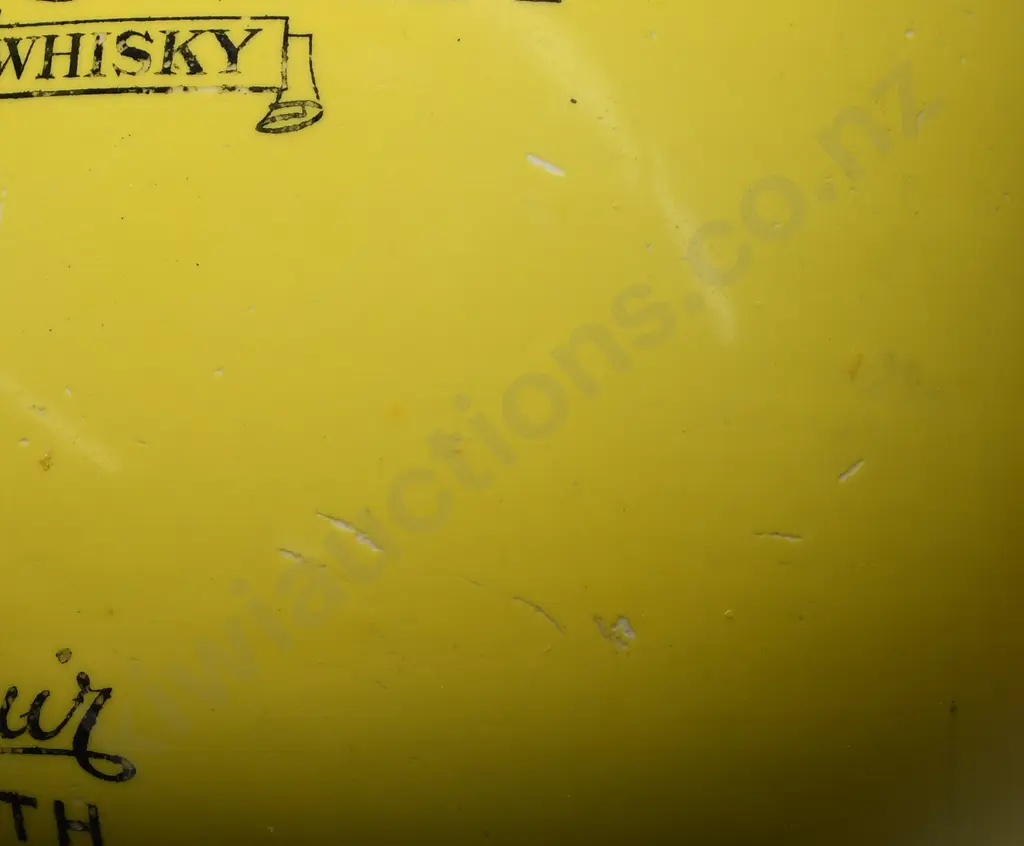 HIGHLAND QUEEN WHISKY WATER JUG Image 1++