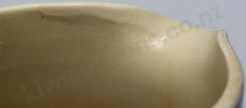 MACKIE'S WHITE HORSE WHISKY ADVERTISING WATER JUG Image 1++
