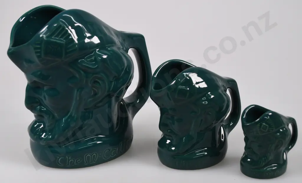 MCCALLUM CHARACTER WHISKY WATER JUGS, FOREST GREEN Image 1++