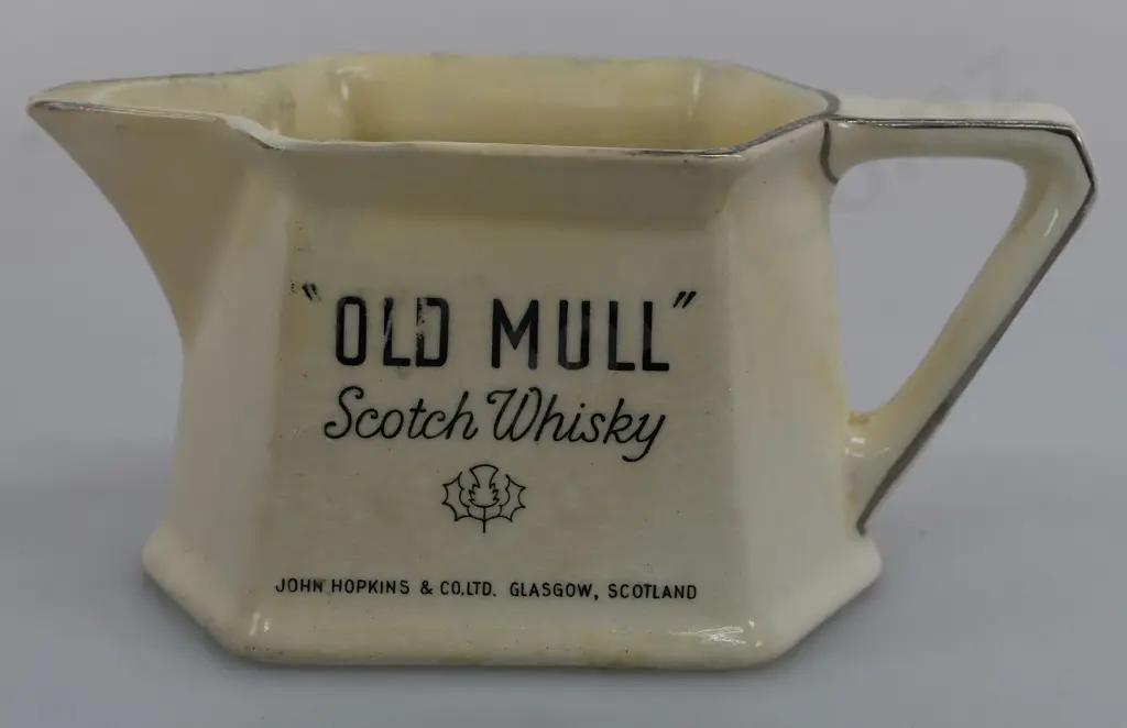 OLD MULL SCOTCH WHISKY WATER JUG Image 1++