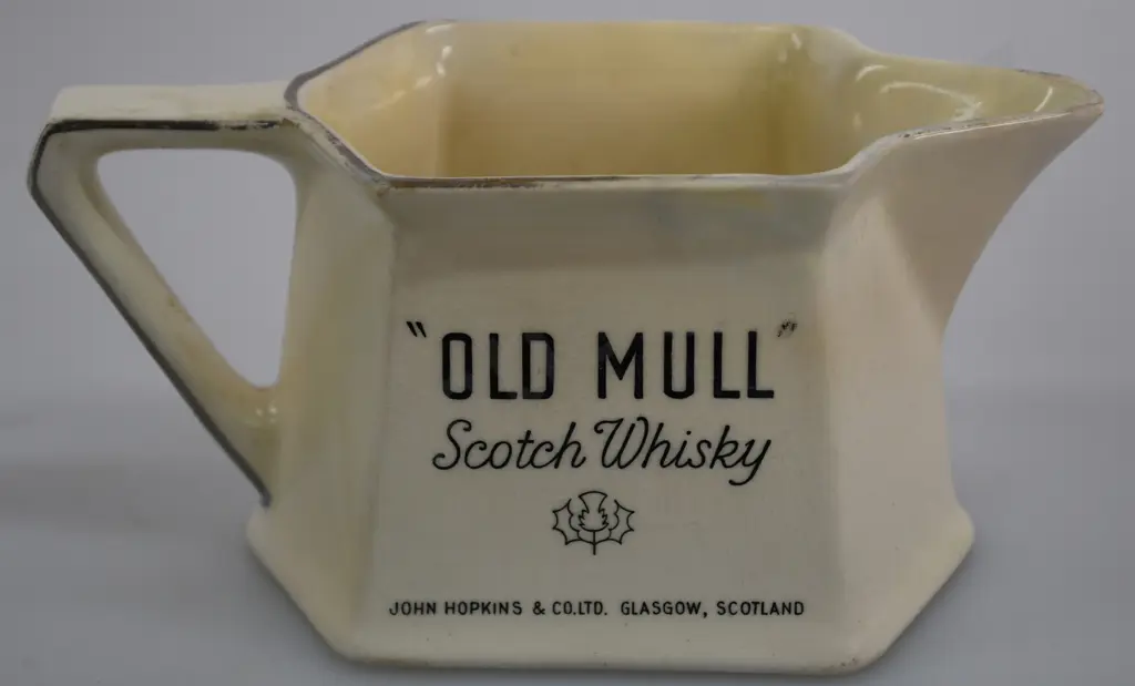 OLD MULL SCOTCH WHISKY WATER JUG Image 1++