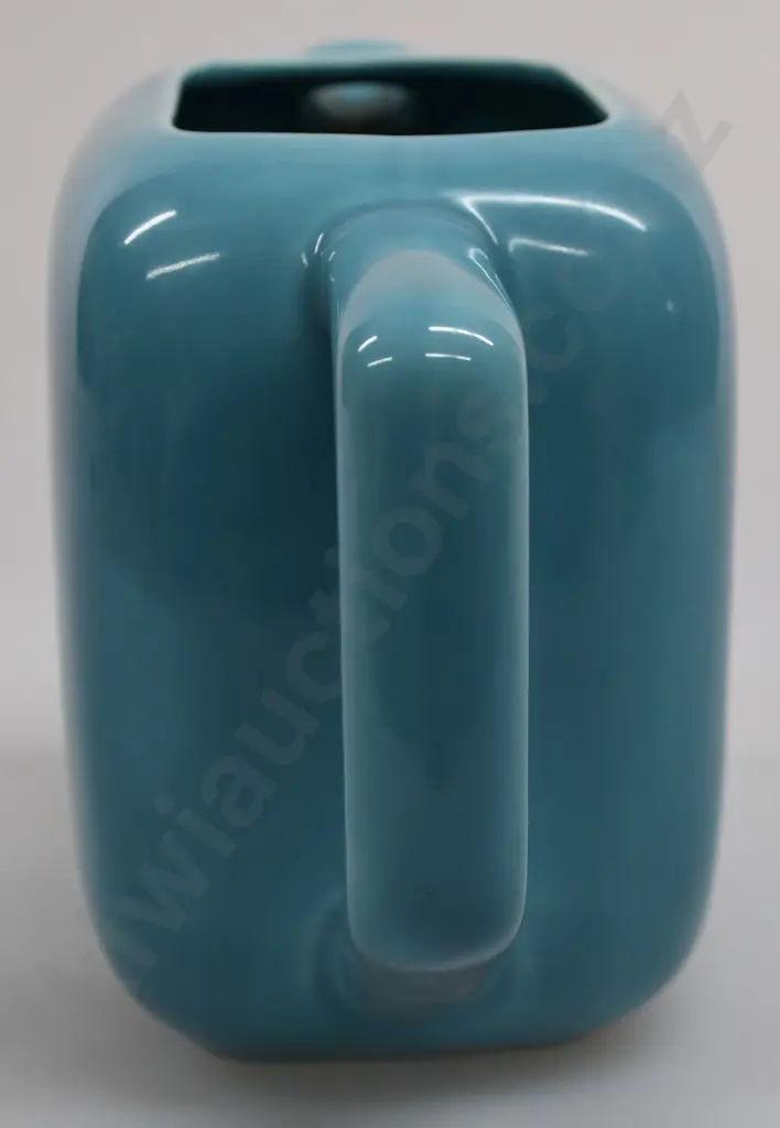 THORNE'S SCOTCH WATER JUG Image 1++